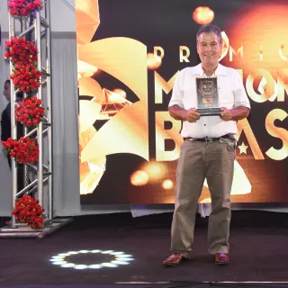 AMARAL AREIA E PEDRA