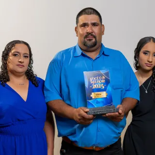  NENEM: 1° LUGAR - MELHOR CACHORRO QUENTE 