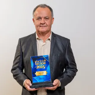 TONI CLESIO: 1° LUGAR - PEDREIRO