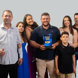 ALHO NACIONAL LEAL: 1° LUGAR - BENEFICIADORA DE ALHO