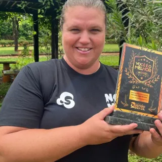 CRISTIANA SOUZA MOREIRA: 1° LUGAR PROFESSORA DE EDUCAÇÃO FÍSICA 