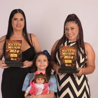 Flávia Santos: 1° Lugar Vendedora de Calçados / 1° Lugar Comércio de Calçados Femininos