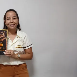 FRAN AO BARULHO: 1° LUGAR VENDEDORA DE ROUPAS