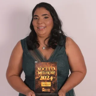 Deusinha Silva: 1° Lugar Cuidadora de Idosos 