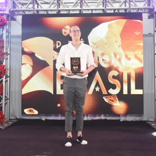 CAIO CÉSAR: 1° LUGAR PROFESSOR DE BALLET