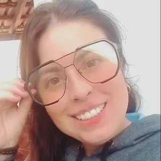Juliana Cruvinel Borges: 1° Lugar Faxineira