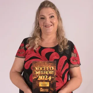 Maria Abadia Spirandeli: 1° Lugar Recepcionista 
