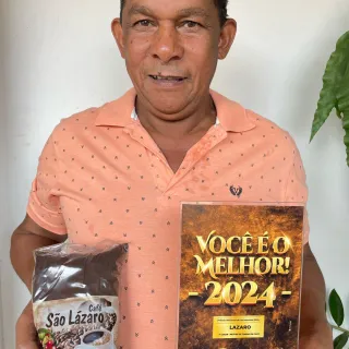 Lázaro (Café São Lazáro) 1° Lugar Mestre em Torras de Café