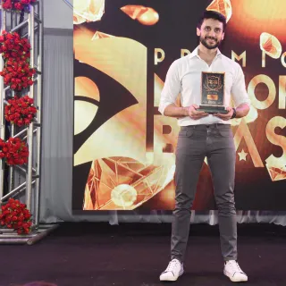 CLAUDIO GUIMARÃES: 1° LUGAR JORNALISTA