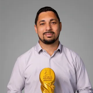 ANDRÉ URBANO: 1° LUGAR ENGENHEIRO CIVIL