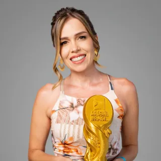 ANGELA BOTELHO BONATTI BARALDI: 1° LUGAR PSICÓLOGA / 1° LUGAR PSICOPEDAGOGA