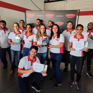 BRAVO VEÍCULOS E LOCAÇÕES: 1° LUGAR COMÉRCIO DE AUTOMÓVEIS SEMI NOVOS  / 1° LUGAR LOCAÇÃO DE AUTOMÓVEIS