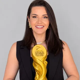 GABRIELA JUSTINO: 1° LUGAR PERSONAL TRAINER 