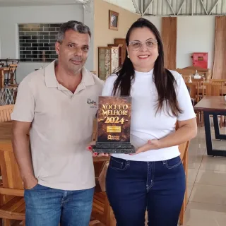 LIDER MADEIRAS: 1° LUGAR COMÉRCIO DE MÓVEIS RÚSTICOS