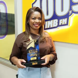 LÚ DE JESUS: 1° LUGAR VENDEDORA AUTÔNOMA DE COSMÉTICOS