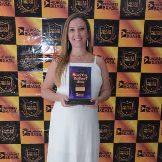 ANA FLÁVIA ZAGO: 2° LUGAR PSICÓLOGA 