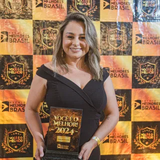 SUELLEN DAIANA: 1° LUGAR DIRETORA ESCOLAR 
