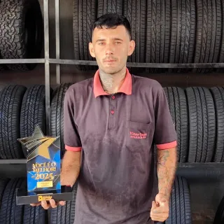 VITOR PNEUS: 1° LUGAR BORRACHEIRO