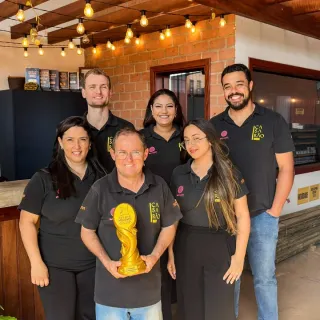 CASARÃO MADEIREIRA: 1° LUGAR MADEREIRA 