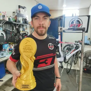 THIAGO VIEIRA (PREGUICINHA): 1° LUGAR MECÂNICO DE BICICLETAS